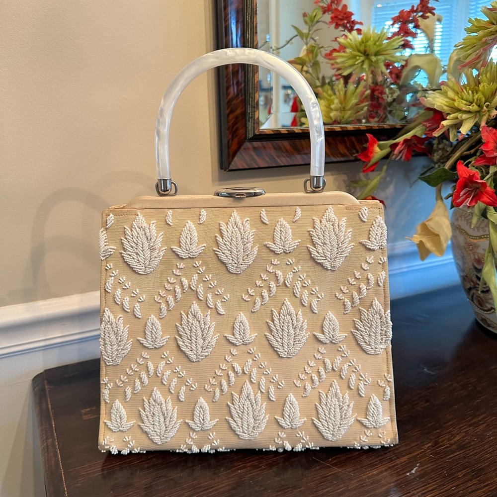 Vintage Elsie Tu beaded handbag